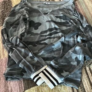 Splendid Gray Knit Top